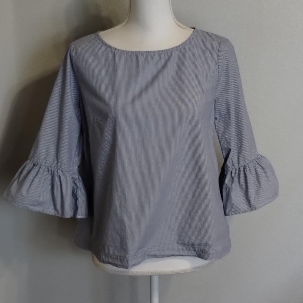 Madewell Top Size Small Blue White pinstriped Ruffle Sleeve